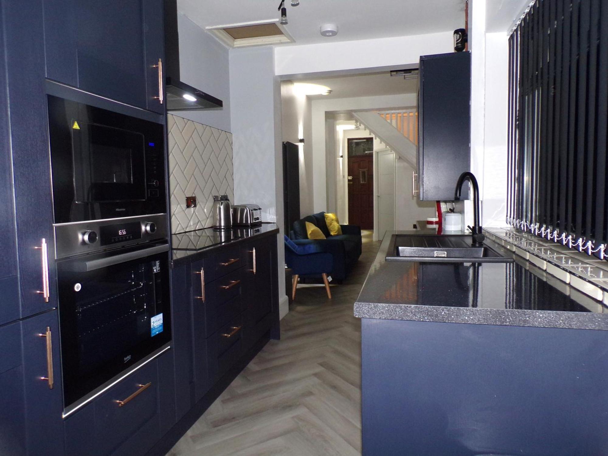 Hazelhurst House - 4 Bedrooms 2 Bathrooms Stoke-on-Trent Esterno foto